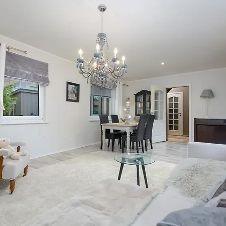 Apartament Kooli *